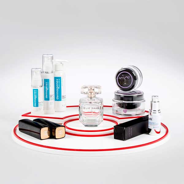 kệ mica mỹ phẩm